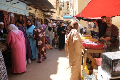 観光客が訪れない静かなフェズの日常