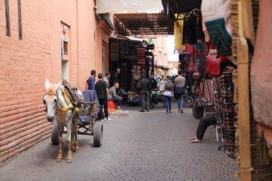 素朴さが残るマラケシュの旧市街