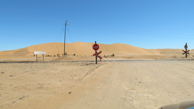 大西洋と砂漠に囲まれた過ごしやすい町の風景