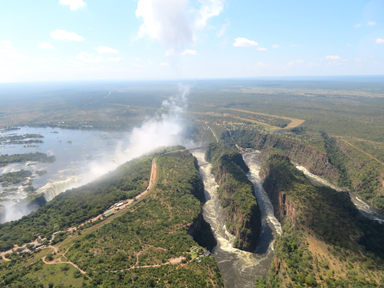 滝が移動してきた歴史の跡