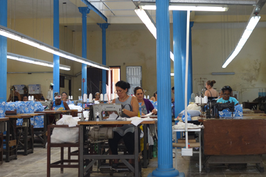 ミシンの音が奏でる癒しのリズム