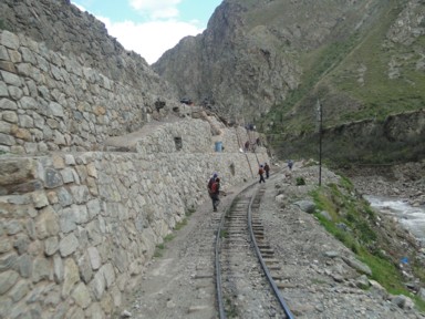 がけ崩れを防ぐための遺跡の知恵