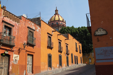 曲がるたびに撮りたくなる街角の景色