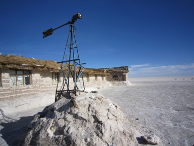 見渡す限り何もない塩原の散策