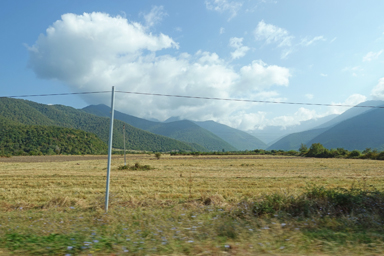 シェキ周辺からコーカサス山脈