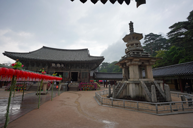 石窟庵と仏国寺の伝統的な寺院建築。