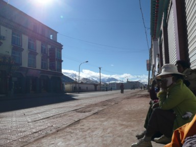 マルカムは川蔵公路と別れシャングリラへ向かう分岐点