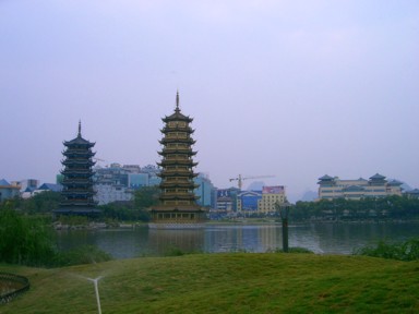 桂林の街中の建設ラッシュ