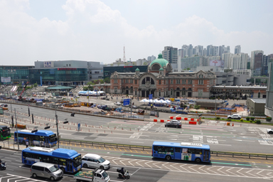 ソウル駅と旧駅舎