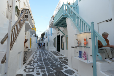 のんびりとした日常が流れる街角