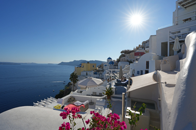 エーゲ海の太陽が照らす風景