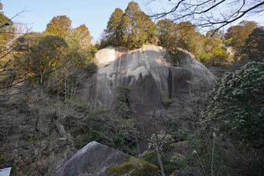 鬼岩公園の巨石