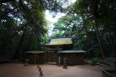 鹿島神宮の摂社奧宮本殿