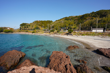 菅原神社の透き通った海