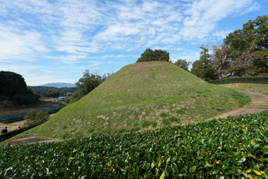 高松塚古墳の外観