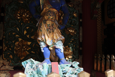 大猷院本殿の小僧像