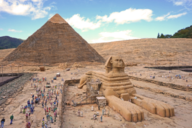 東武ワールドスクウェアのピラミッドとスフィンクス