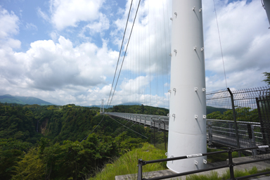 九重“夢”大吊橋の全景