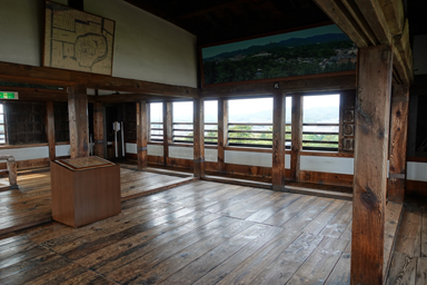 松江城天守の木の床