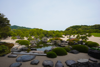 足立美術館の庭園