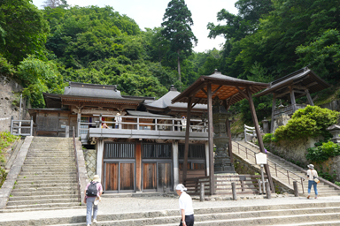 立石寺(山寺)の大佛殿