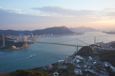 火の山展望台から関門橋