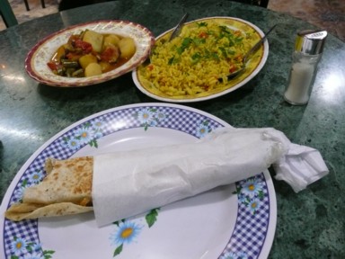 食堂のヨルダン料理