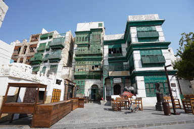 アル・バラド旧市街の緑の出窓の家