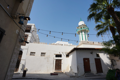 ジッダのアル・バラド旧市街の小さなモスクもきれいな景色