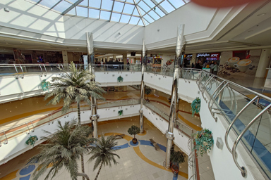 フードコートで感じるアットホームな雰囲気