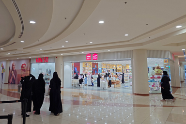 異国のアクセサリー屋でセンスがつながる瞬間