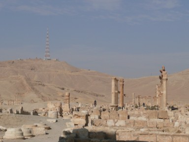 パルミラの古代遺跡に人の気配がない静かな風景