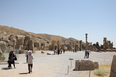 広大な敷地に遺跡が残るペルセポリス