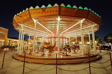 リヤドのディルイーヤのメリーゴーランドはやっぱりラクダ