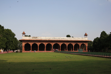 ディーワーネ・アームの美しい形をした柱