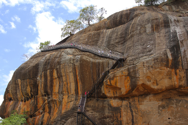自然と人間の技術が融合した絶景