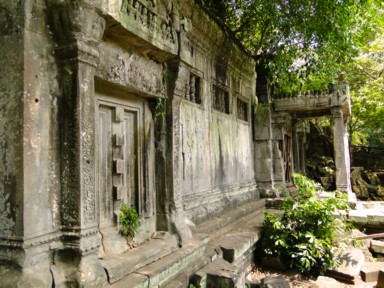 トゥームレイダーの世界に入り込んだ遺跡探索