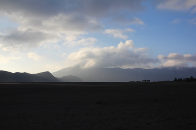 カルデラの底の平坦な大地