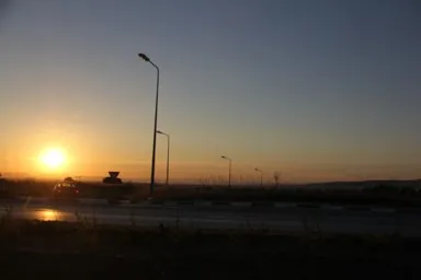 チュニジアのカルタゴの大地に沈む夕日の景色