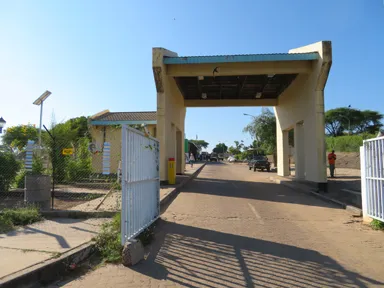 ボツワナのチョベ国立公園の入り口の柵の景色の見どころ