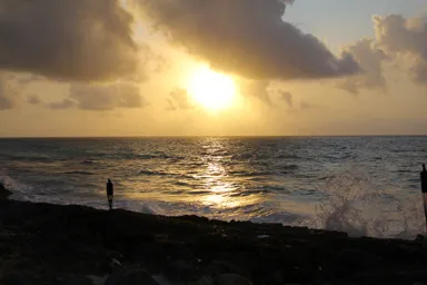 トゥルムのカリブ海に沈む夕日の姿