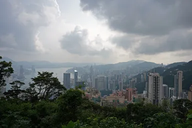 香港のルガード・ロードからの高層ビル群