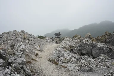 青森の恐山の賽の河原