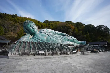 福岡の南蔵院の巨大な涅槃像