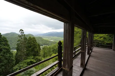福島の会津の左下り観音の上から眺める山並み