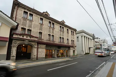 福島の会津の七日町通りの古い街並み