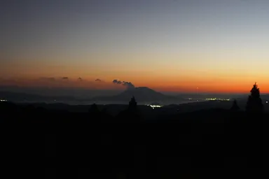 鹿児島の霧島からの桜島