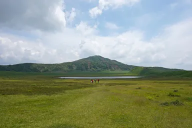 熊本の阿蘇の草千里ヶ浜からの眺め