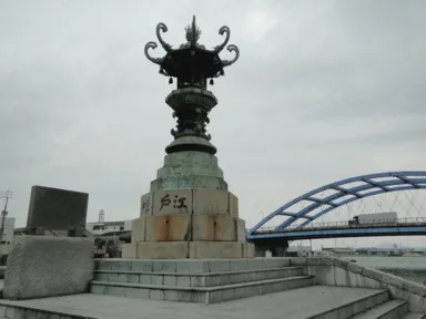 香川の丸亀の太助燈籠
