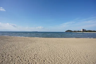 香川の父母ヶ浜の満潮の時の様子
